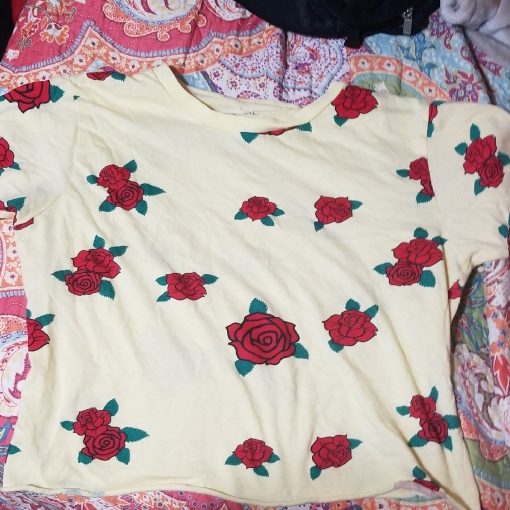Rose/Yellow Shirt